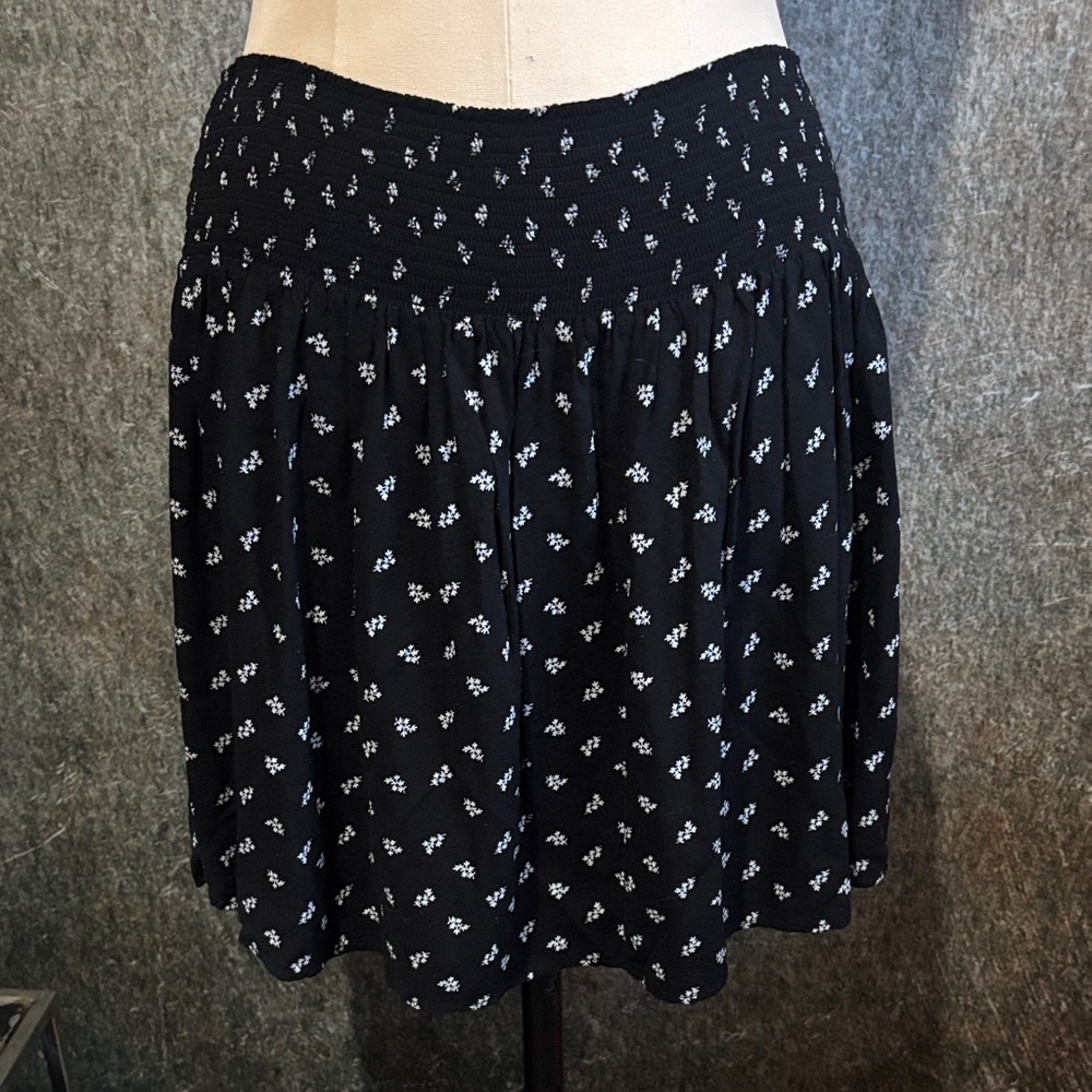 Mossimo Supply Co. Black and White Leaf Print Mini Skirt